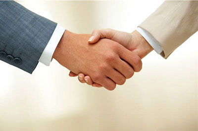 2002  開展校企合作，與北京科技大學(xué)粉末所簽署技術(shù)合作協(xié)議